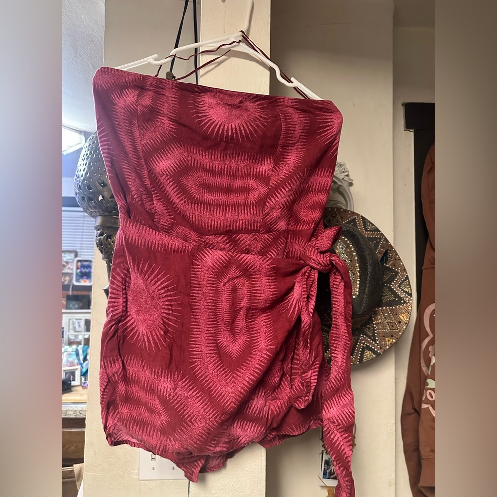 urban outfitters Red Patterned Strapless romper